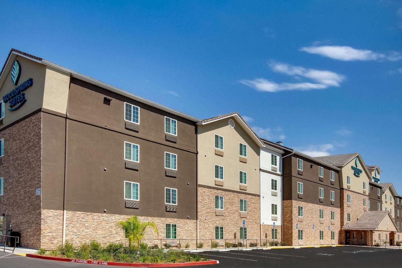 Woodspring Suites Bakersfield East Екстер'єр фото