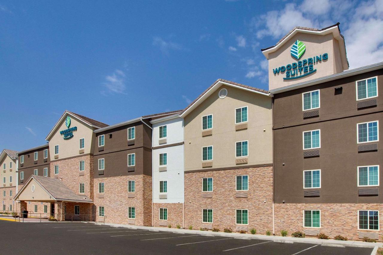 Woodspring Suites Bakersfield East Екстер'єр фото